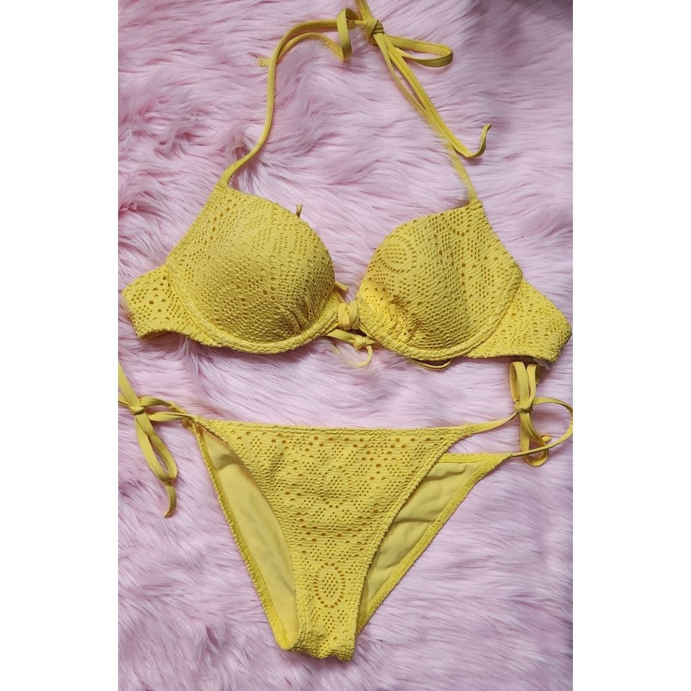 H&M Womens 32B / 34 Yellow Lace Bikini Swim Set Padded Wired Boho
